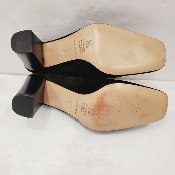 NEW Saks Fifth Avenue Black Suede Mules Heels - Picture 4 of 4